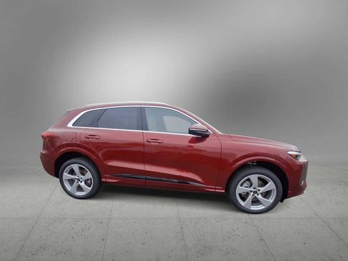 New 2025 Audi Q5 Prestige image 9