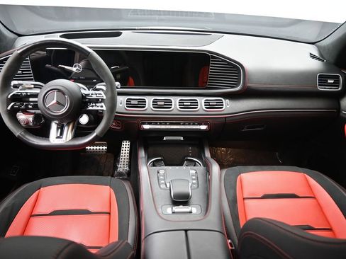 Used 2025 Mercedes-Benz GLE 63 AMG S image 25