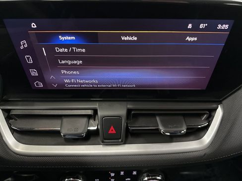 Used 2024 Chevrolet TrailBlazer LS image 29