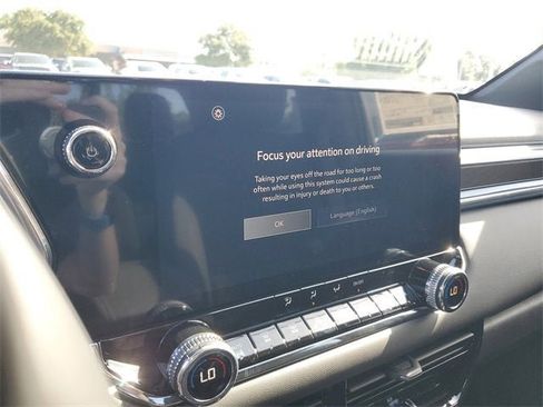 New 2025 GMC Canyon Elevation w/ Convenience Package image 23