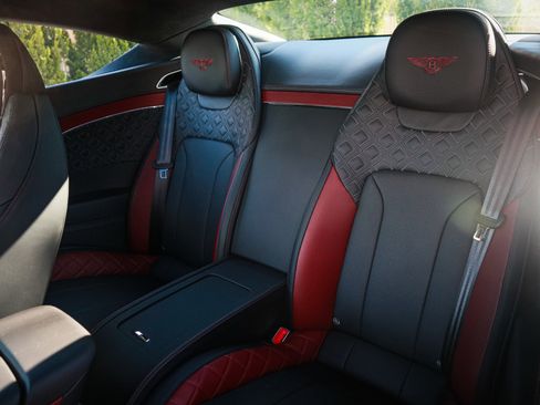 Used 2024 Bentley Continental GT S image 32