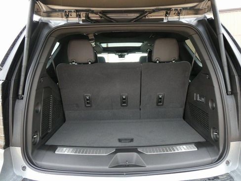 New 2026 Chevrolet Tahoe High Country AWD/4WD image 15