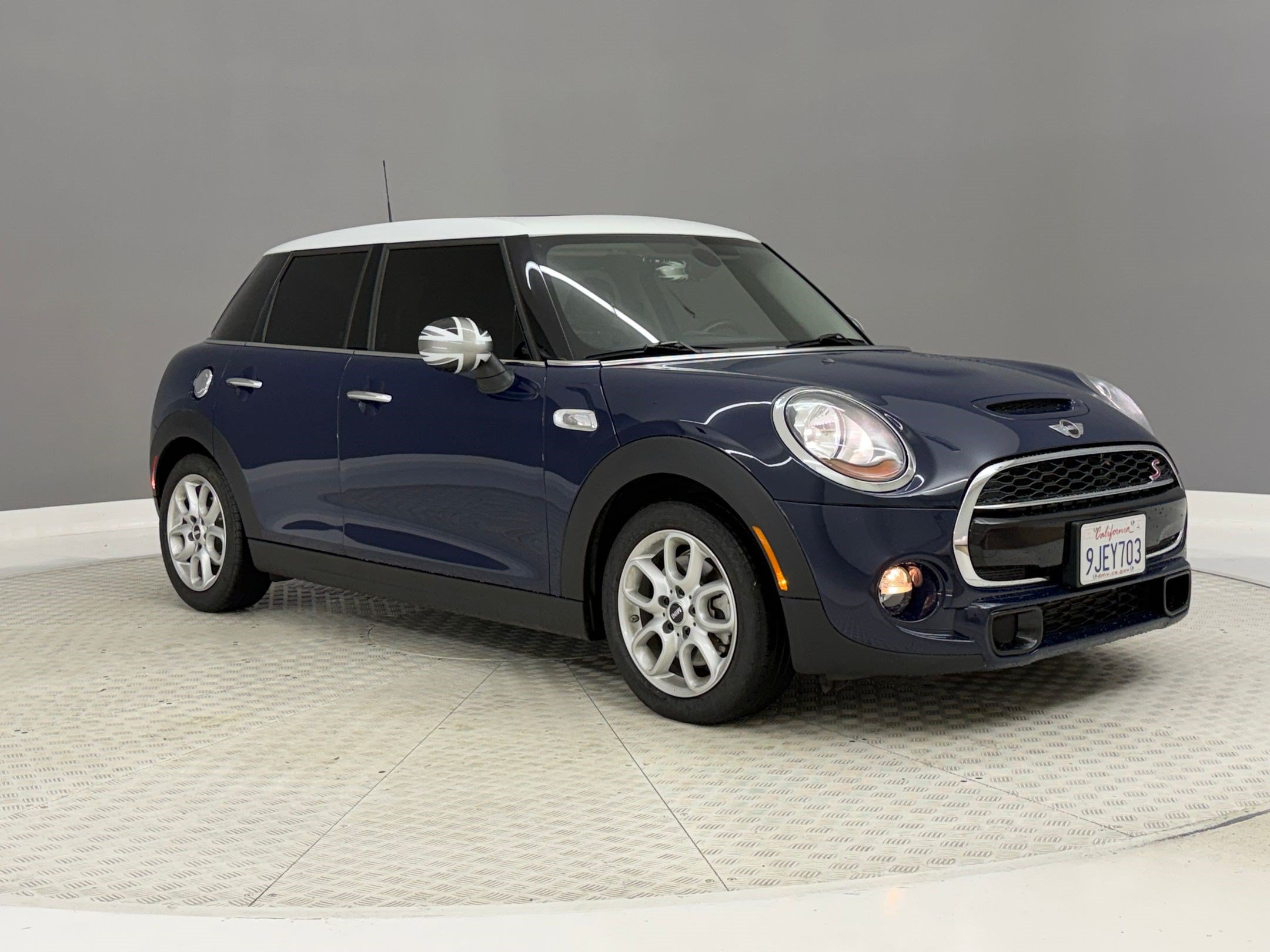 Used 2015 MINI Cooper S FWD image 6