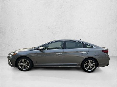 Used 2019 Hyundai Sonata Limited w/ Ultimate Package 04 FWD image 8