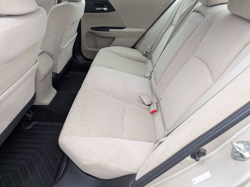 Used 2013 Honda Accord LX image 17