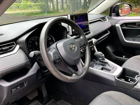 Used 2024 Toyota RAV4 LE FWD image 14