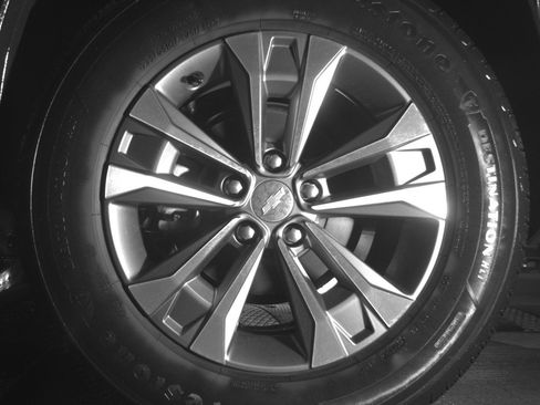 Used 2025 Chevrolet Equinox LT image 14