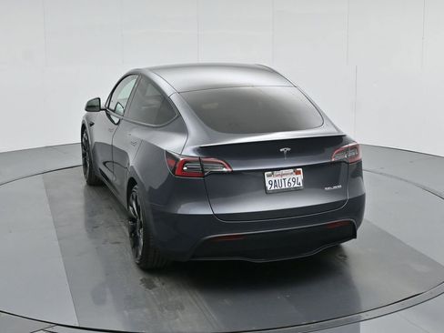 Used 2022 Tesla Model Y Performance image 37