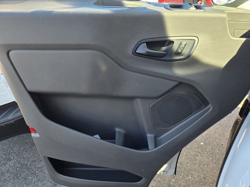 Used 2020 Ford Transit 350 XLT image 26