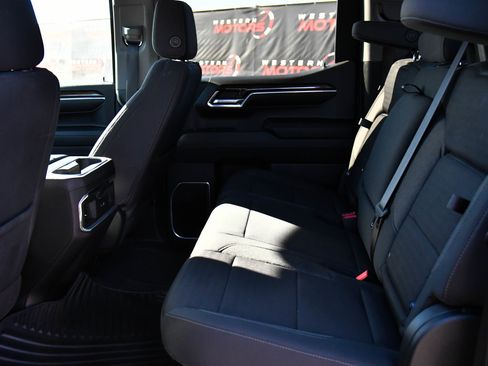Used 2023 GMC Sierra 1500 Elevation image 36