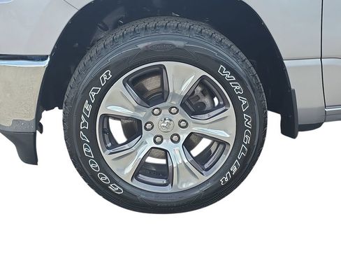 Used 2023 RAM 1500 Laramie AWD/4WD image 30