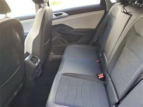 New 2025 Volkswagen Taos SE image 11