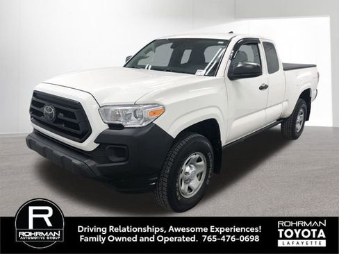 Used 2021 Toyota Tacoma SR RWD image 2