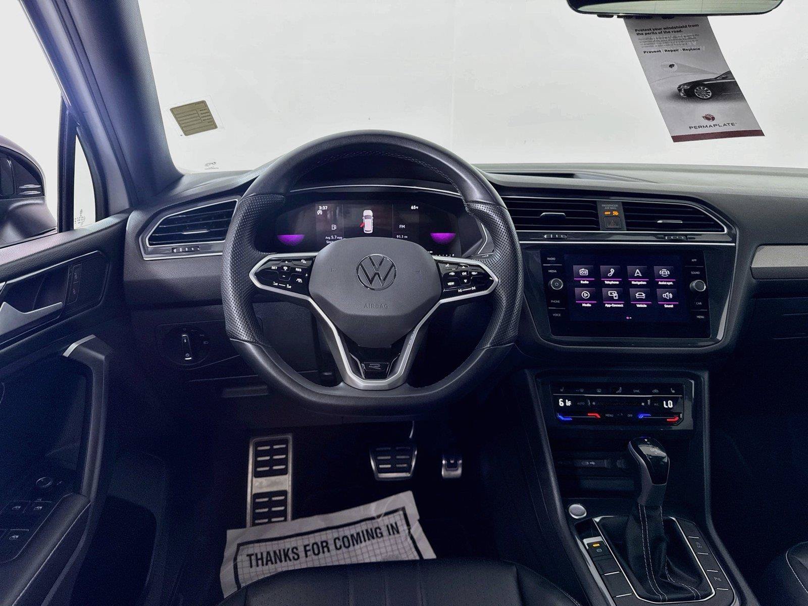 Used 2023 Volkswagen Tiguan SE R-Line FWD image 22