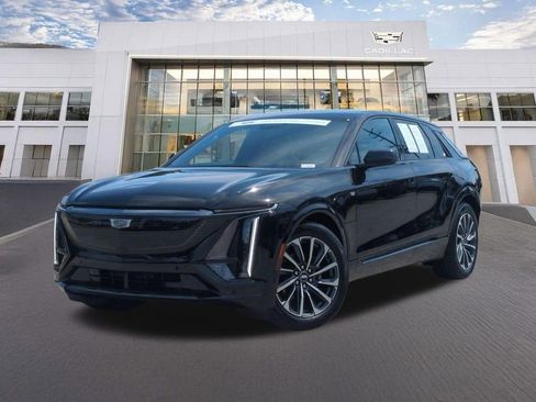 Certified 2024 Cadillac Lyriq Sport RWD image 1