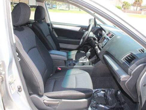 Used 2016 Subaru Outback 2.5i Premium AWD/4WD image 28