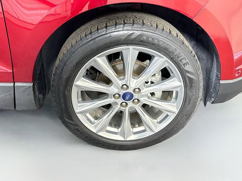 Used 2018 Ford Edge Titanium w/ Equipment Group 302A FWD image 32