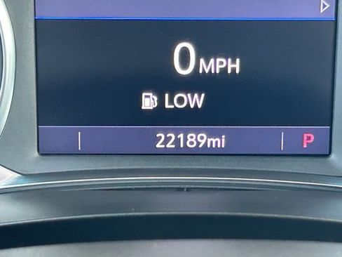 Used 2022 Chevrolet Traverse LT image 20