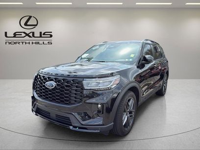 Used 2025 Ford Explorer ST-Line w/ Premium Package