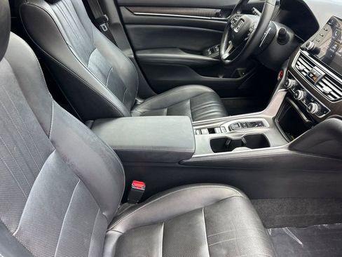 Used 2022 Honda Accord EX-L image 16