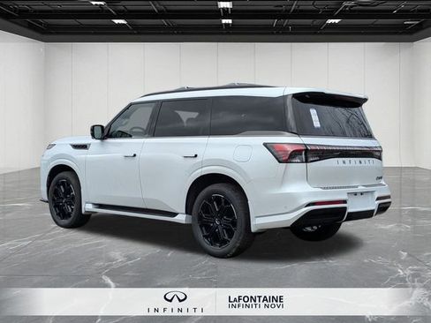 New 2026 INFINITI QX80 4WD image 3