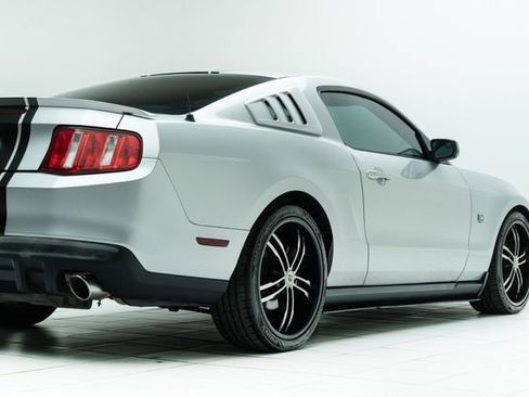 Used 2011 Ford Mustang Coupe image 13