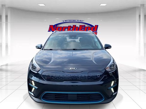 Used 2020 Kia Niro EX Premium w/ Cold Weather Package image 2