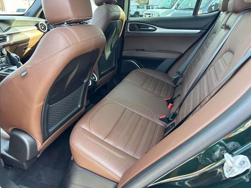 Used 2021 Alfa Romeo Stelvio Ti Sport image 10