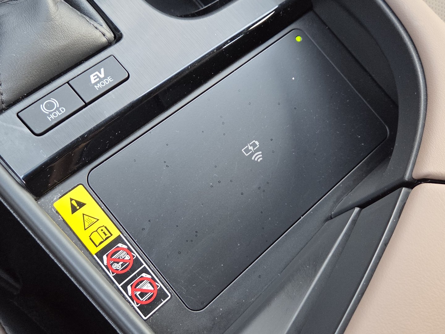 Used 2025 Lexus ES 300h w/ Premium Package FWD image 9