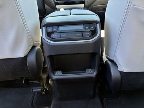 Used 2025 Lexus TX 350 AWD w/ Technology Package image 16