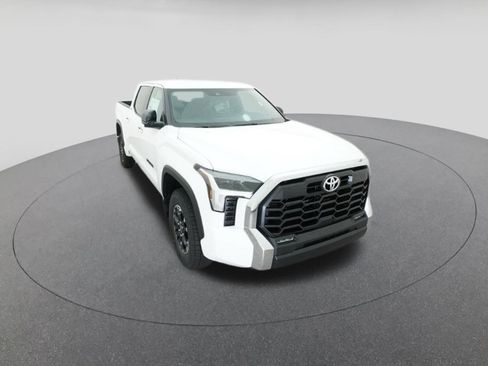 New 2025 Toyota Tundra SR5 image 14