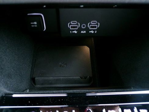 New 2025 Jeep Wagoneer Series III w/ Quick Order Package 25C Super image 33