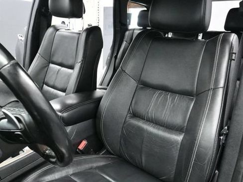 Used 2014 Jeep Grand Cherokee Limited AWD/4WD image 30