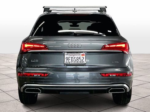 Used 2023 Audi Q5 2.0T Premium w/ Convenience Package image 7