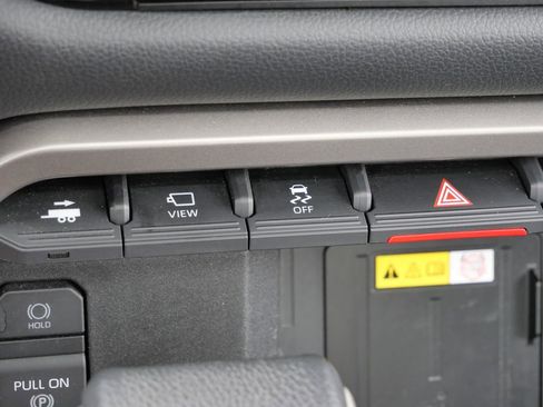 Used 2022 Toyota Tundra Limited AWD/4WD image 48