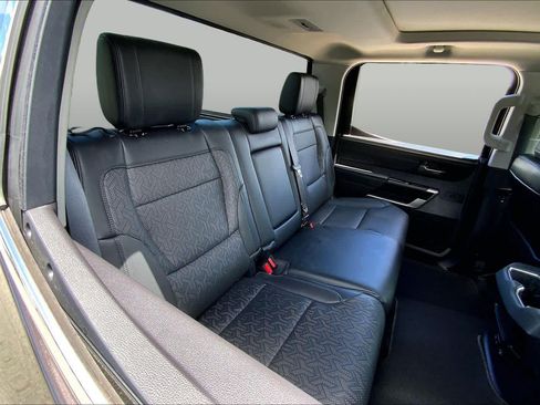Used 2023 Toyota Tundra Limited AWD/4WD image 20