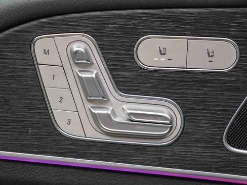 Used 2025 Mercedes-Benz GLE 350 4MATIC image 24