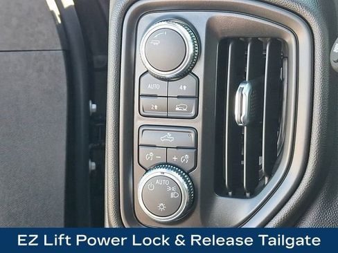 Used 2024 GMC Sierra 1500 Pro w/ Pro Value Package AWD/4WD image 9