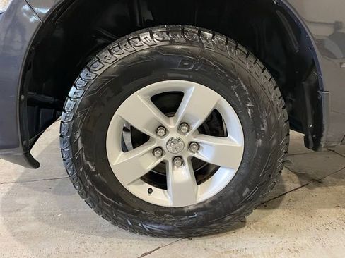 Used 2019 RAM 1500 Express AWD/4WD image 7