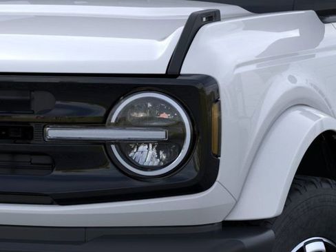 New 2025 Ford Bronco Outer Banks image 20