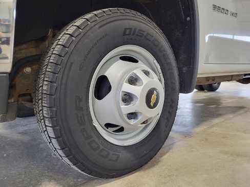 Used 2021 Chevrolet Silverado 3500 W/T w/ WT Convenience Package AWD/4WD image 10
