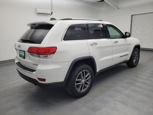 Used 2017 Jeep Grand Cherokee Limited AWD/4WD image 10