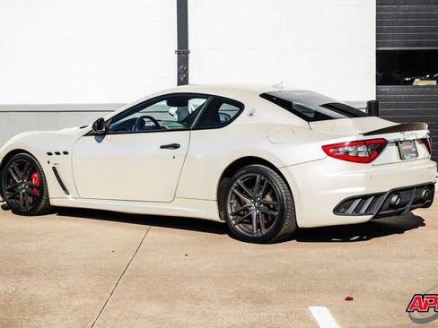 Used 2013 Maserati GranTurismo MC image 30