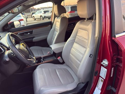 Used 2022 Honda CR-V Touring image 10