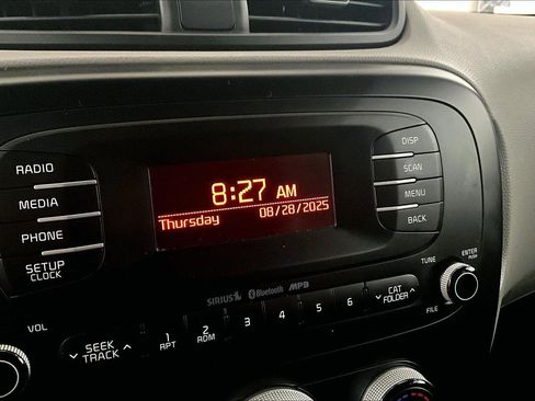 Used 2016 Kia Soul image 20
