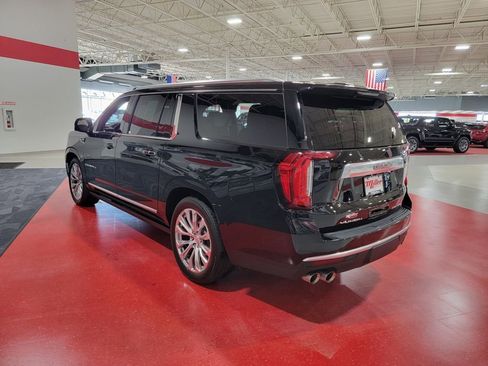 Certified 2024 GMC Yukon XL Denali w/ Denali Reserve Package AWD/4WD image 7