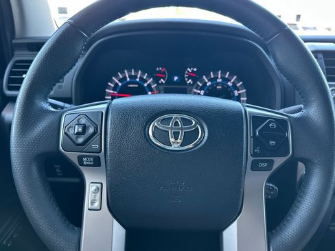 Certified 2016 Toyota 4Runner Limited AWD/4WD image 23