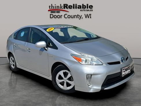 Used 2014 Toyota Prius Two FWD image 6