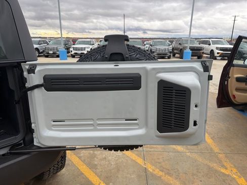 New 2026 Ford Bronco 2-Door w/ Sasquatch Package image 24
