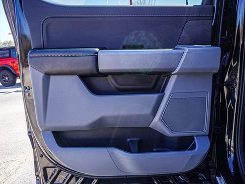 Used 2024 Ford F150 XLT image 44